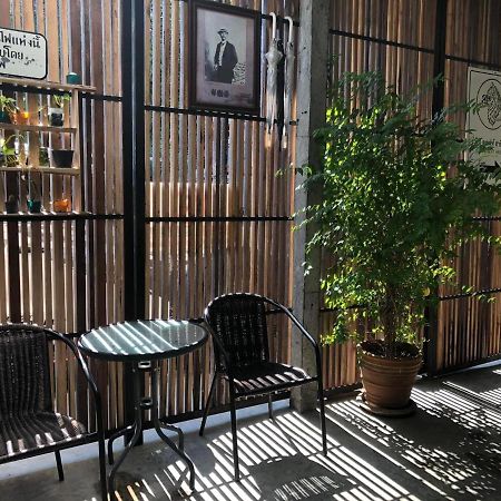 Suandok History House Aparthotel Chiang Mai Bagian luar foto